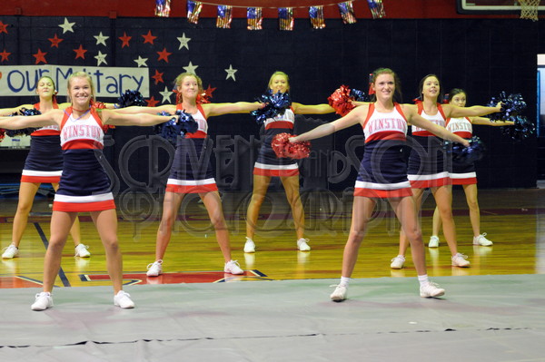 8-28 WA Pep Rally 144.JPG - SCRIVENER D300